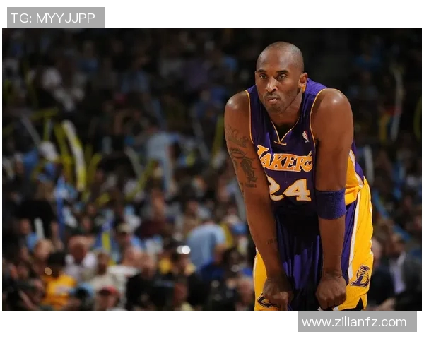 超清篮球明星汤普森壁纸分享尽显风采与魅力让你随时感受篮球激情